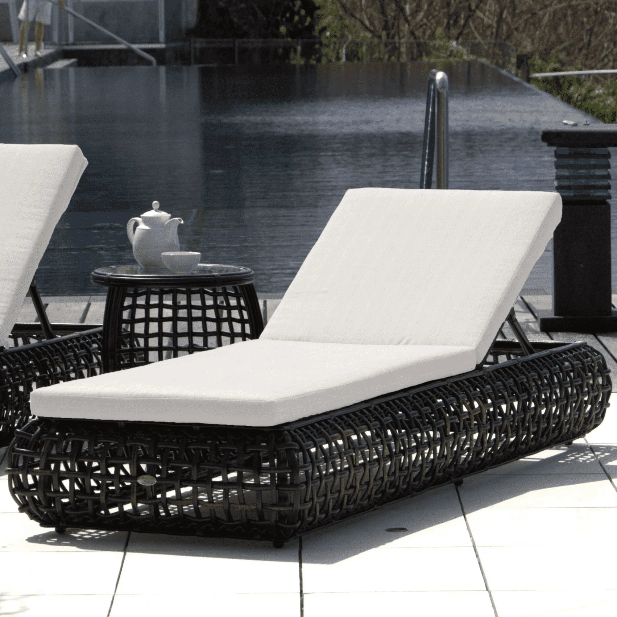 Dune Road Outdoor Chaise Lounger  With Canvas Cushion